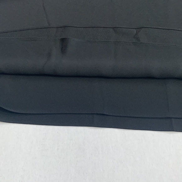 Cooper & Ella Black Ruffle Cold Shoulder Top Large - Picture 10 of 12